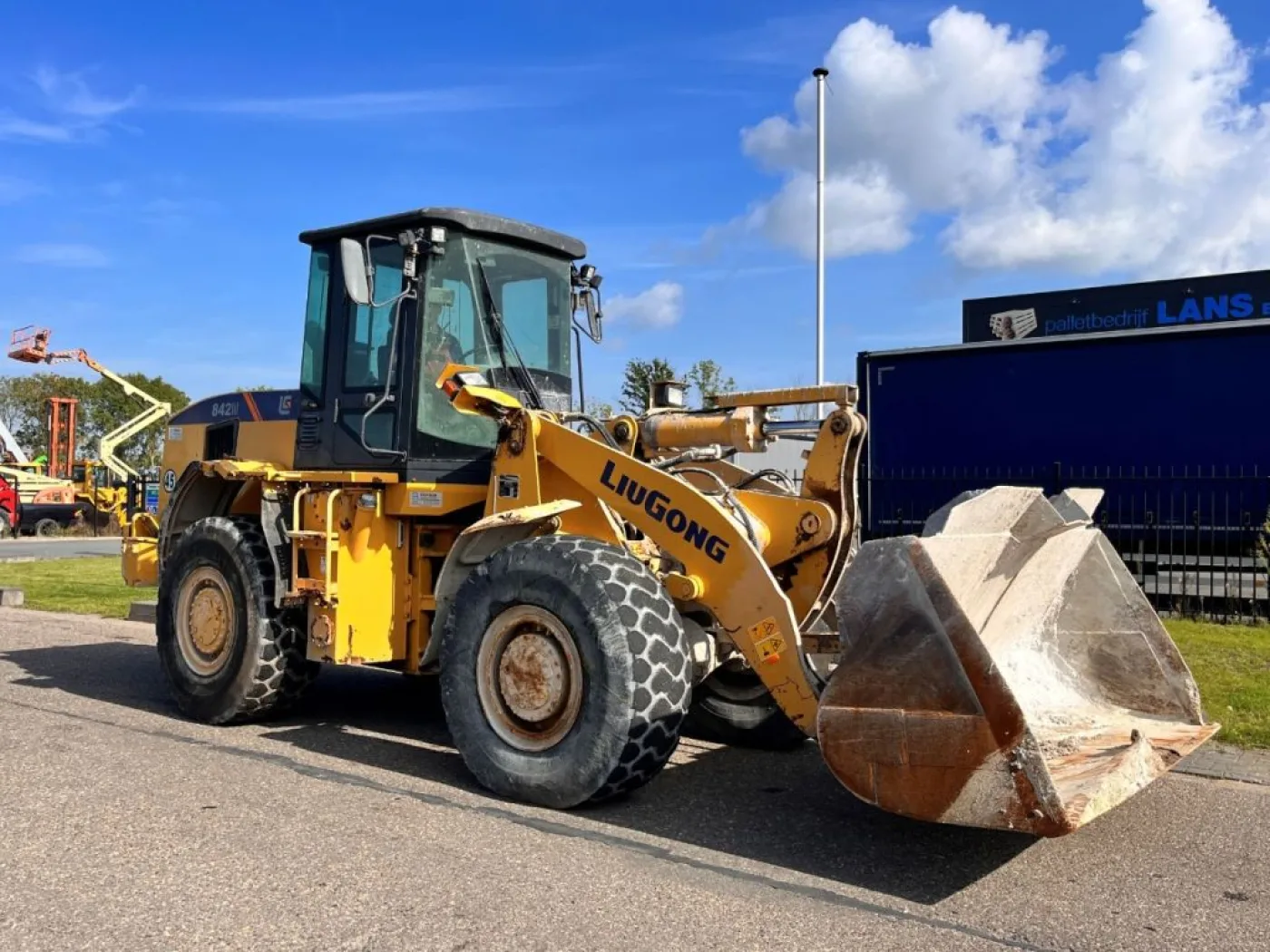 LiuGong /CATERPILLAR CLG842 III - 3