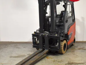 Frontstapler Linde E 30/600 H 1252 (2024)