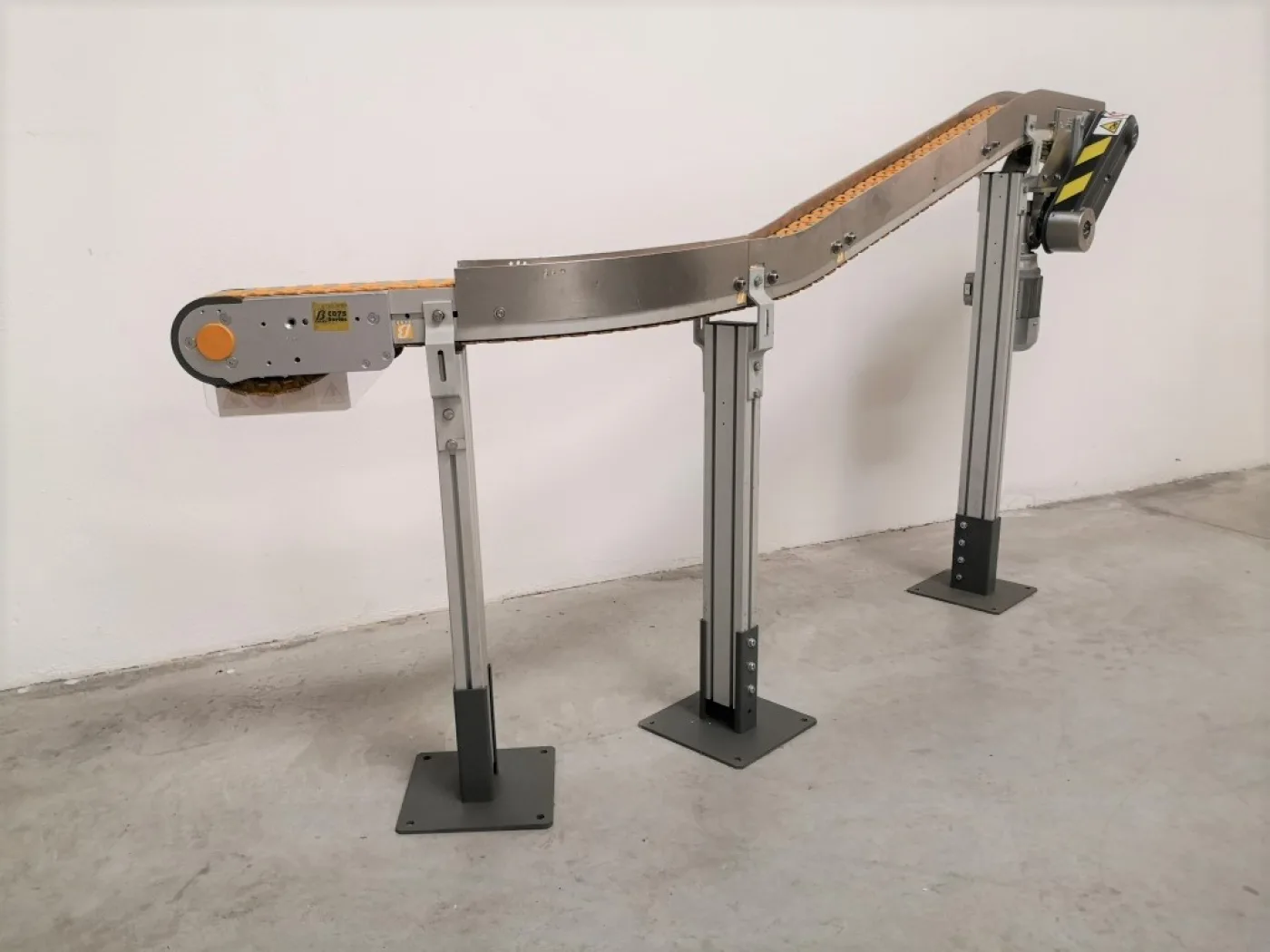 NASTRO TRASPORTATORE A TAPPARELLE CURVO MOTORIZZATO – BETT SISTEMI – Mod. C075 - 4