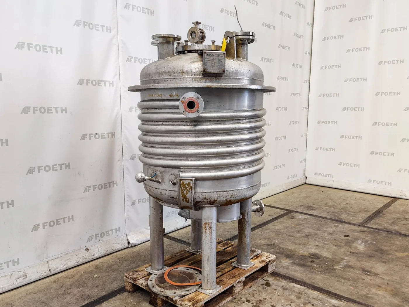 Enco 865 Ltr. - Pressure vessel - 3