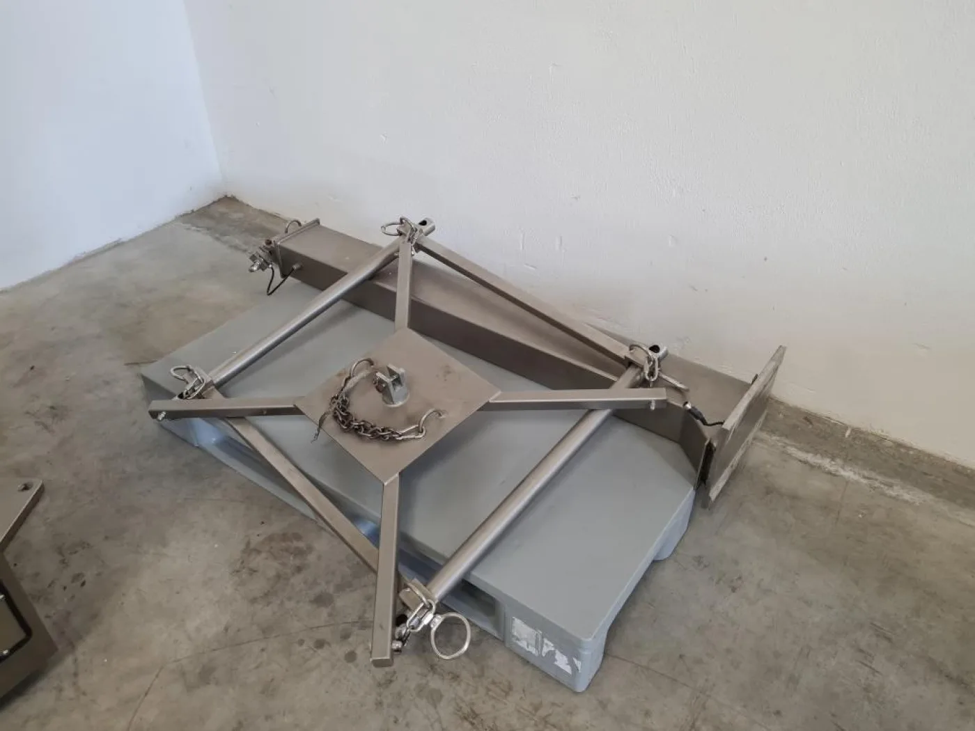 ELEVATORE FUSTI A COLONNA – TAIM – MOD. TCS 200 - 8