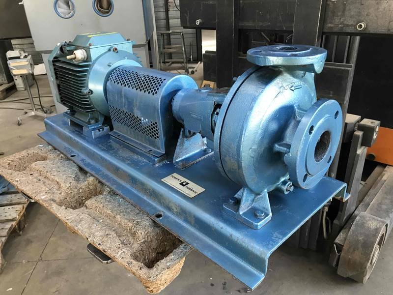 Eccenteic worm drive Pump