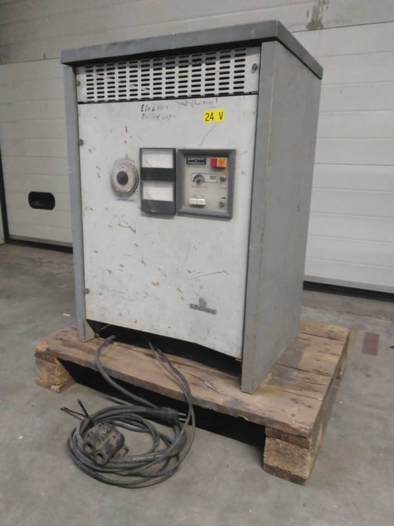 Charging station 24V