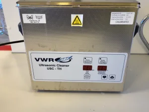 2462 - Used VWR USC 300 TH Ultrasonic Cleaning Unit