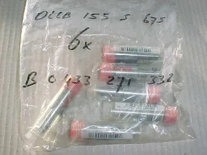 BOSCH INJECTOR NOZZLE DLLB155S675 NEW !!