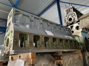 1988 CYLINDER BLOCK DEUTZ SBV8M628