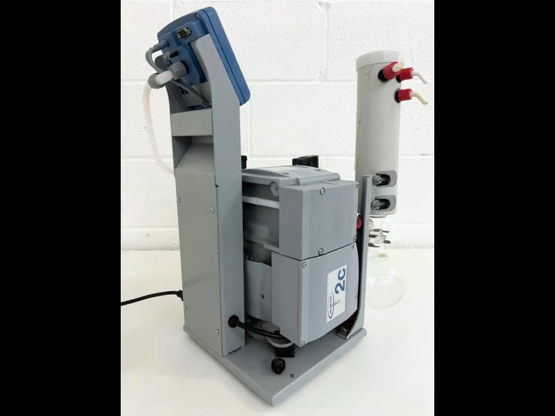 Vacuubrand PC 510 NT Vacuum Pump with CVC 3000 Controller