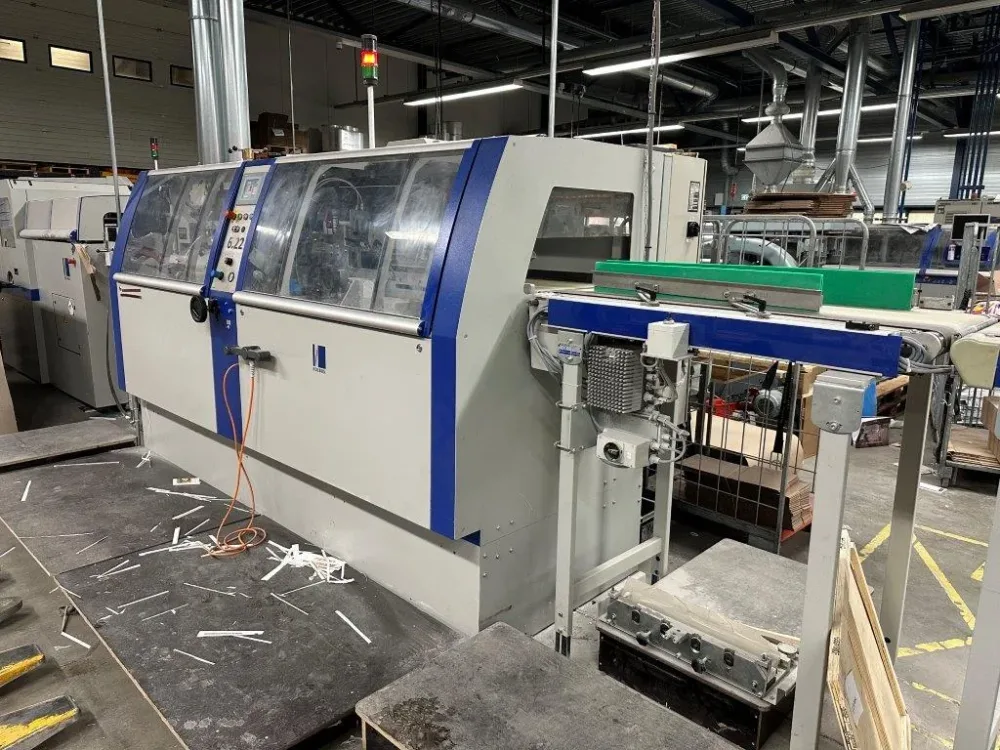 Kolbus FA 650 front cutter