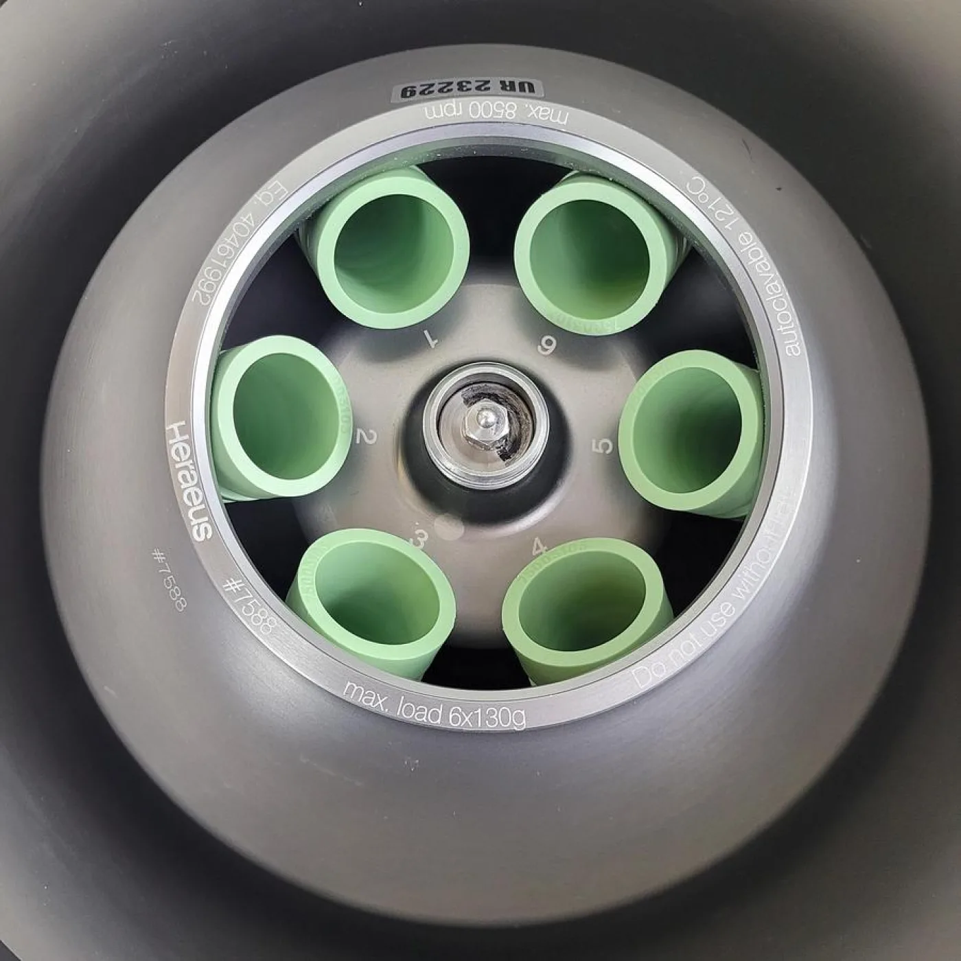 Thermo Scientific Heraeus Biofuge Primo - 4