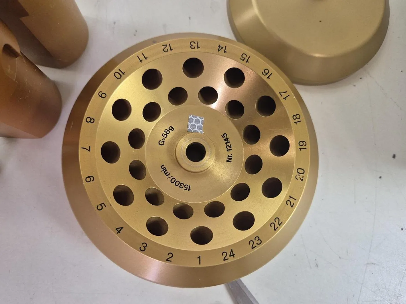 Sigma 2-15 Centrifuge + Accessories - 8