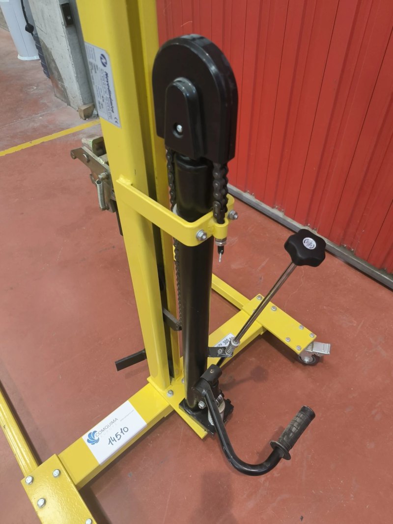USED DRUM HANDLER