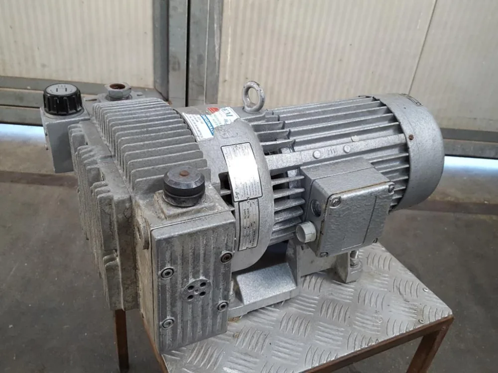 POMPA DA VUOTO – WERIE RIETSCHLE – MOD. TR 40 V