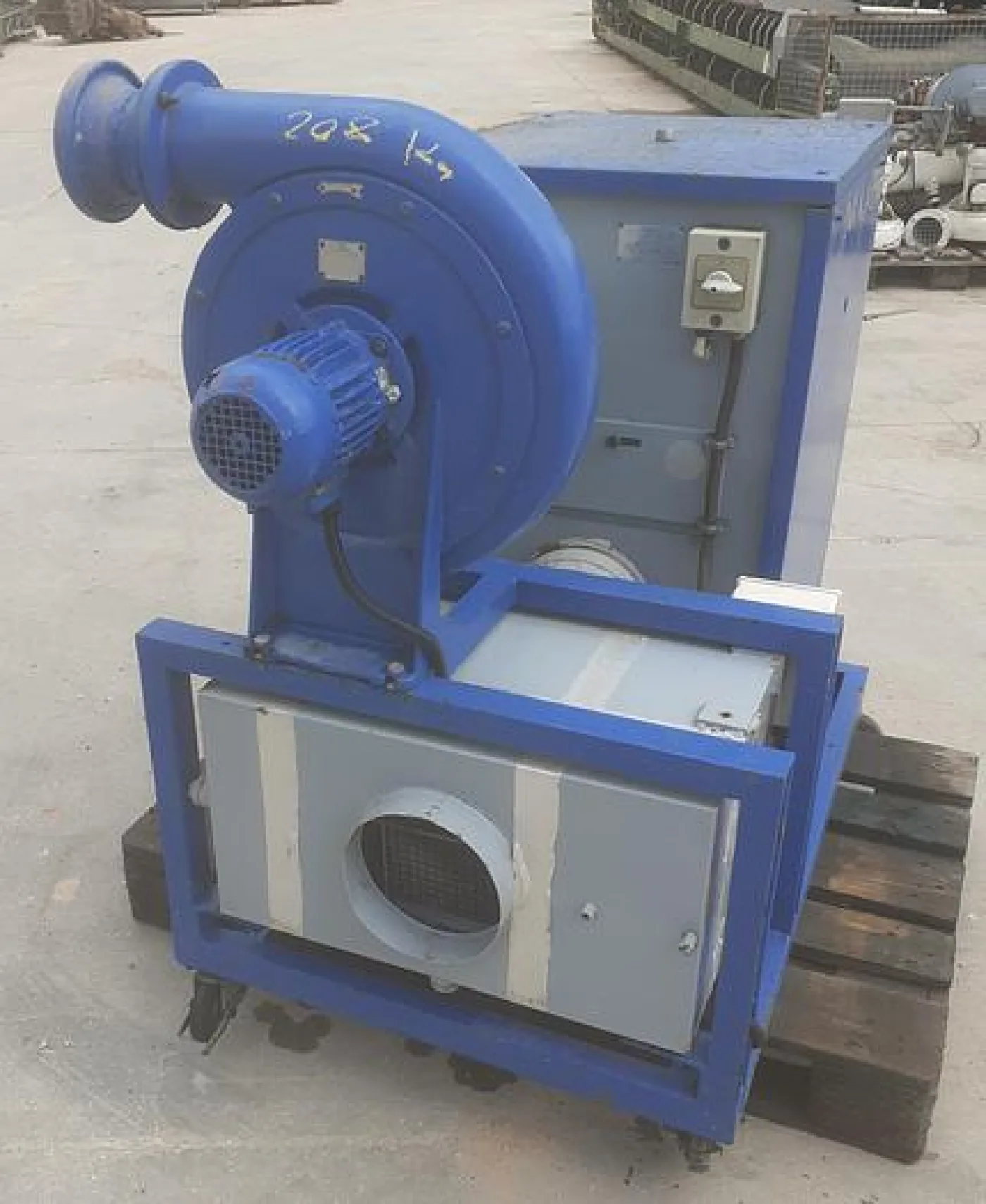 Extrator de fumo / Ventilador com filtro BERNER - 2
