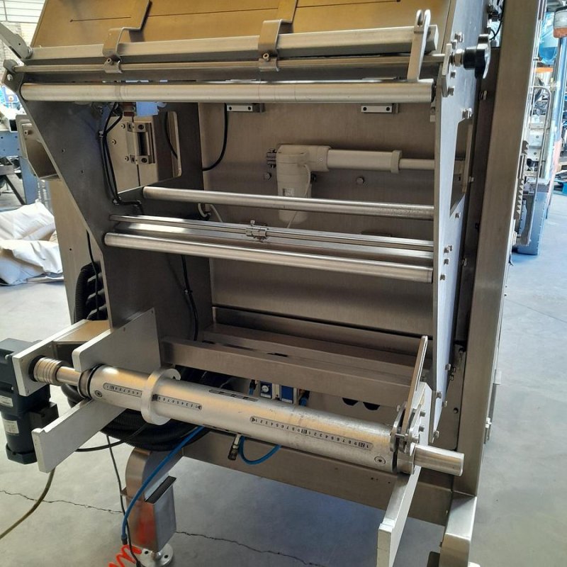 Vertical Form Fill Seal Bagging Machine