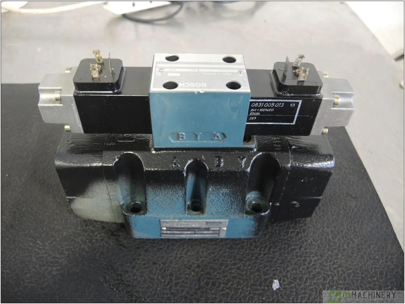 1995 BOSCH 0 810 090 101 AI2202 - 3
