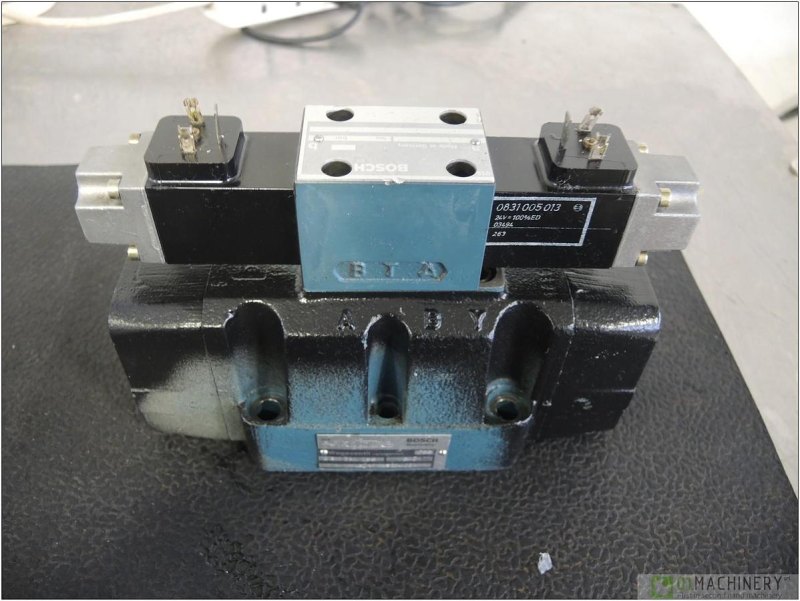 1995 BOSCH 0 810 090 101 AI2202