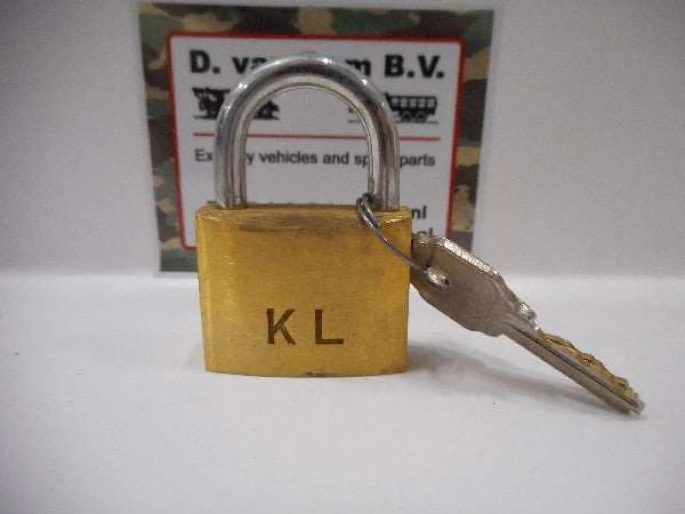 Hangslot KL - 1