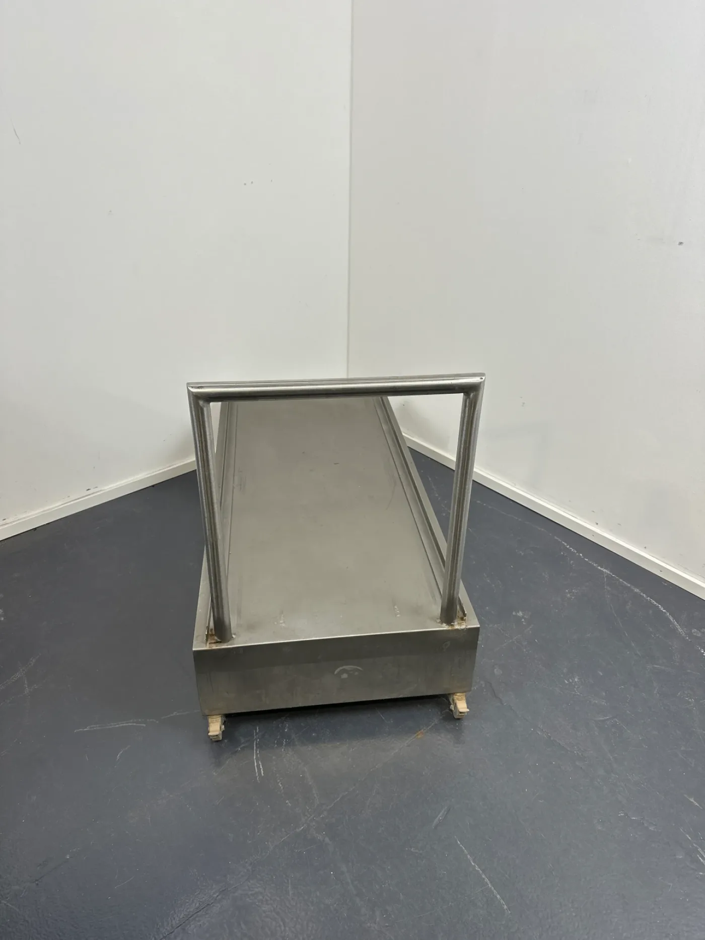 Desinfektor Einsatz-Transporter Desinfektor Einsatz-Transporter - 2