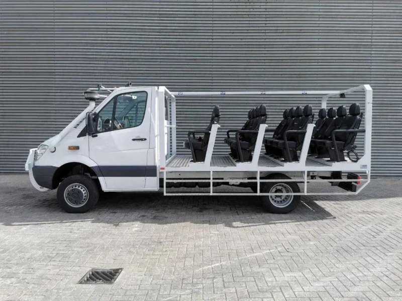 Mercedes-Benz Sprinter 513 CDI 4x4 1700 KM 18 Persons Expeditionsfahrzeug!