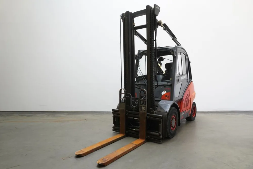 Frontstapler Linde H 45 D 394 (2011)