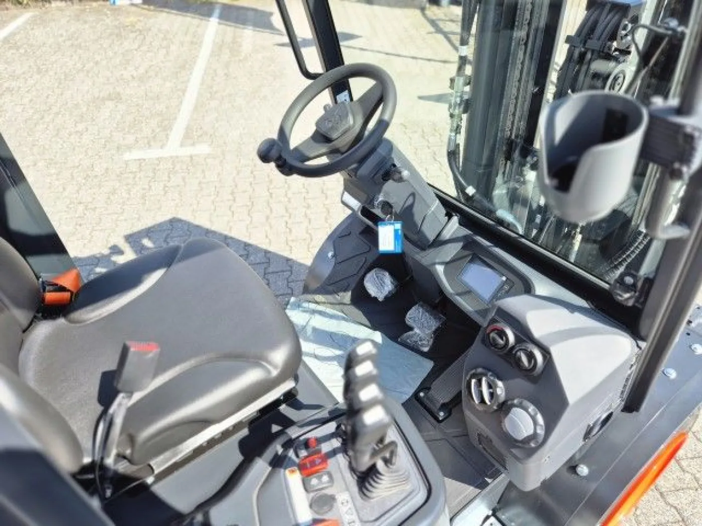 Bobcat D35C-9 - 7
