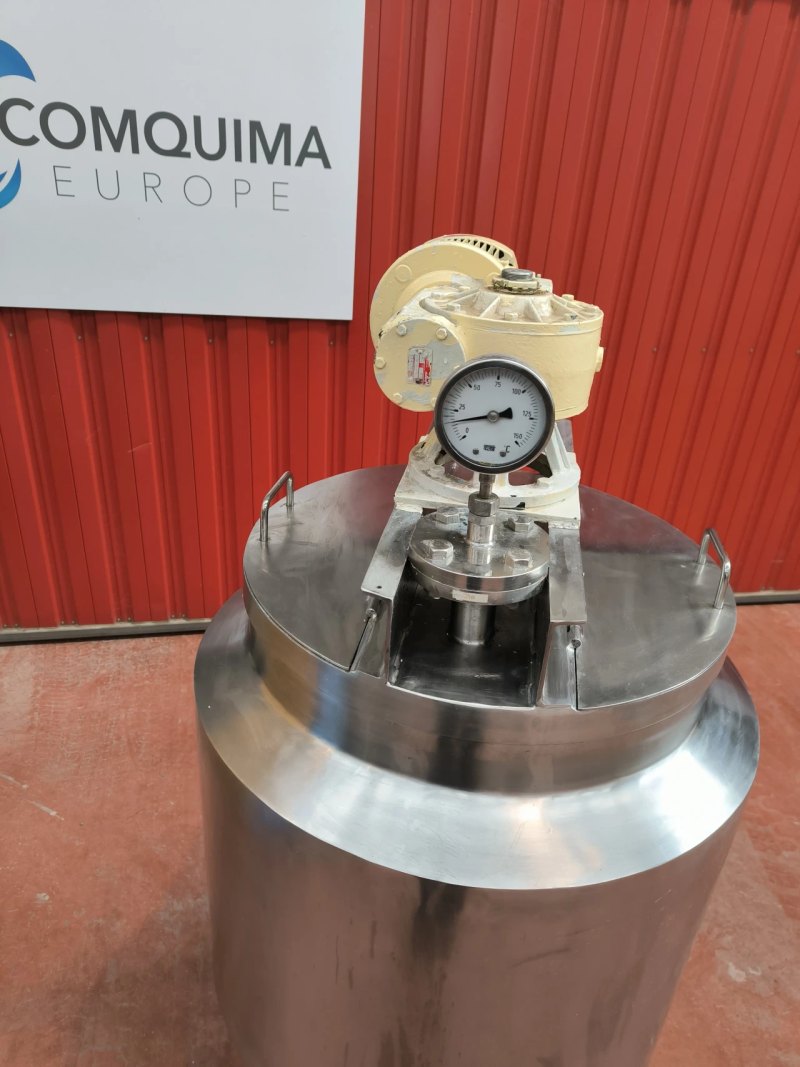 STAINLESS STEEL TANK E.BACHILLER 180 LITERS WITH JACKET AND AGITATION