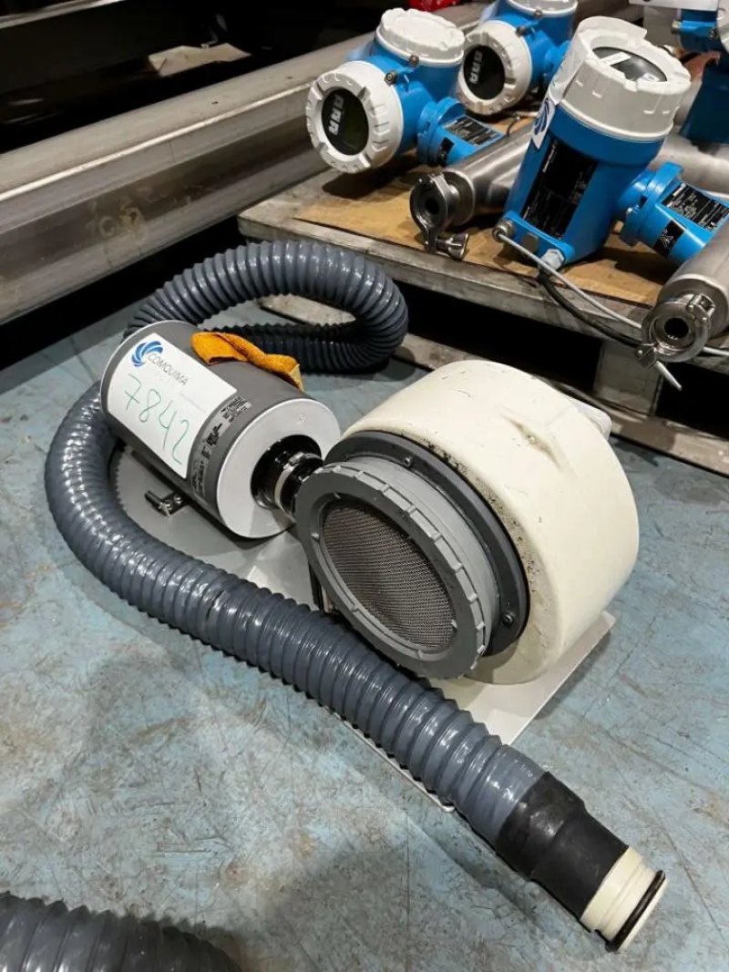 USED VACUUM CLEANER WITH AIR FILTER 80 m3/h