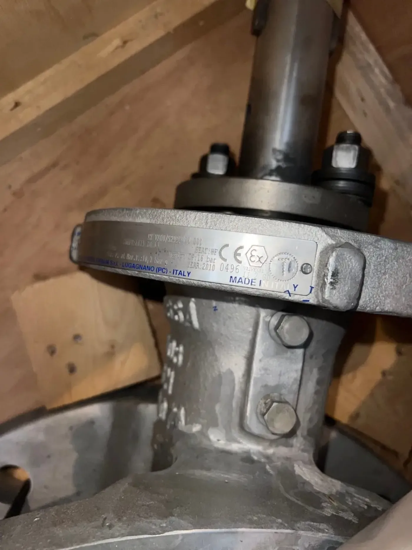 TRIPLE ECCENTRIC VALVE EMERSON VANESSA EX VA00 UNUSED - 2