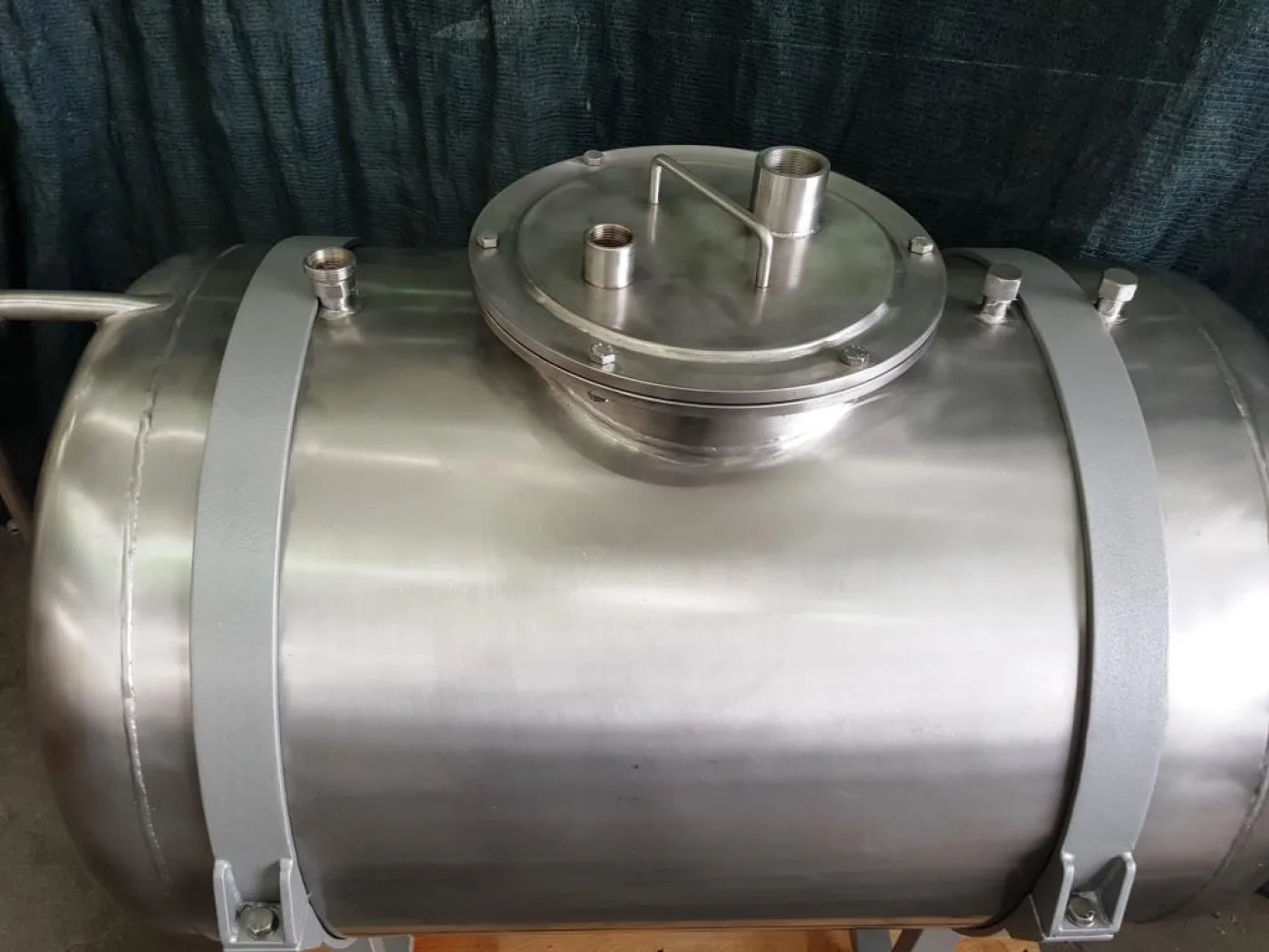 SERBATOIO IN ACCIAIO INOX – MOD. 500 L - 7
