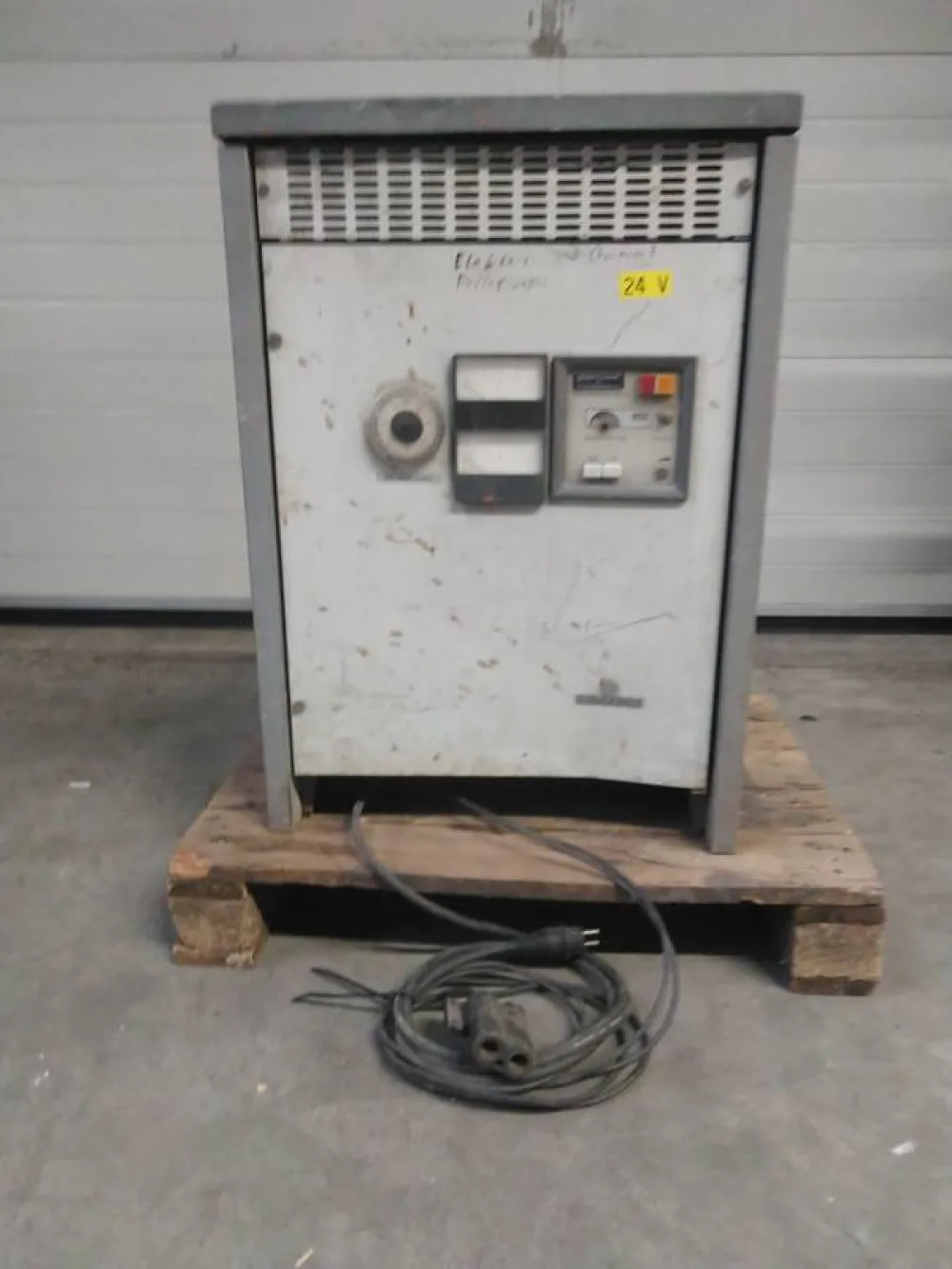 Charging station 24V