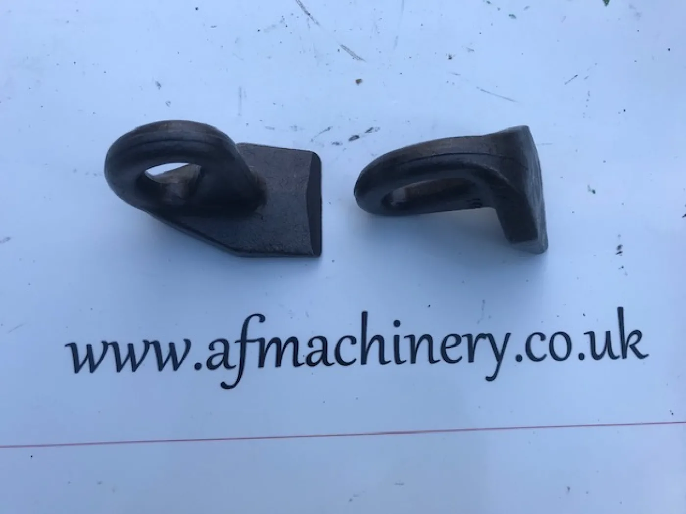Spearhead hedge cutter flail Boot flail 7770723A - 1