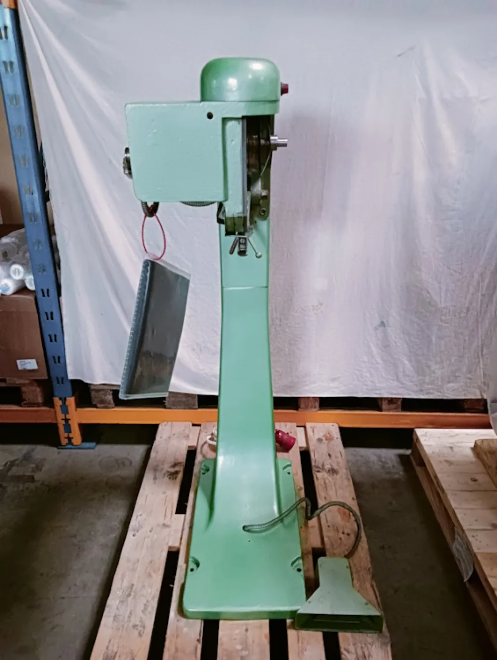 Kartonheftmaschine Speckboetel GFM