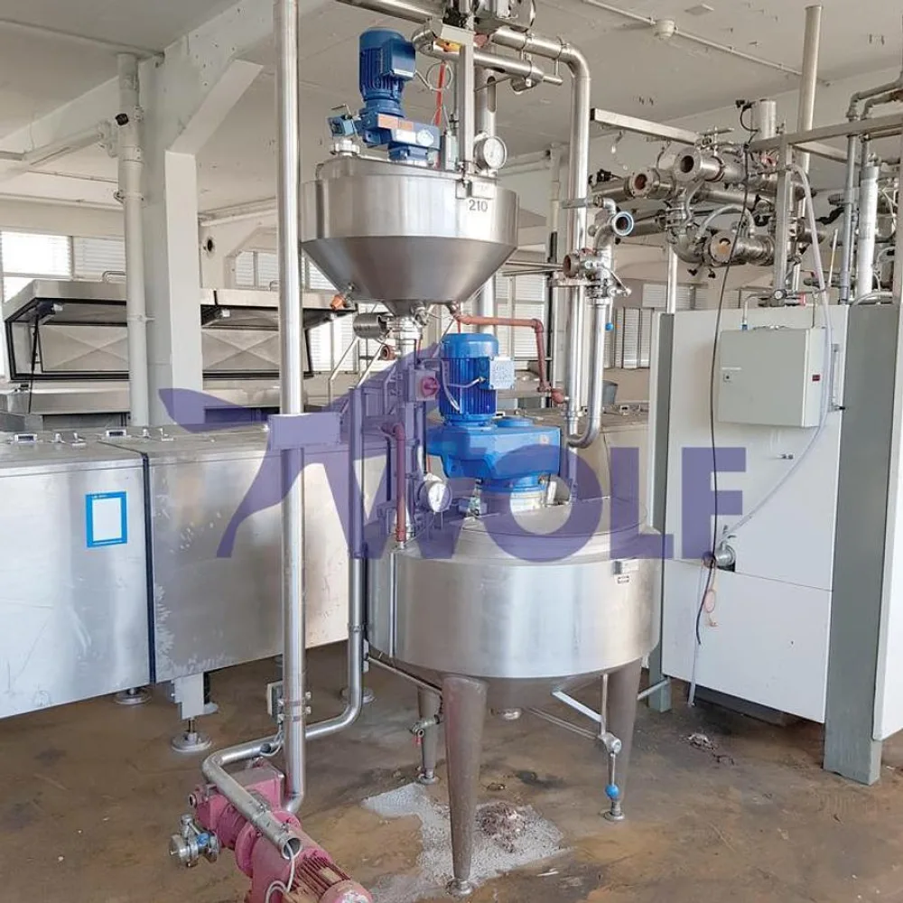 Edelstahl-Rührwerksbehälter CHROMATECH - ca. 200 kg mit Vorlagebehälter ca. 50 kg.