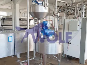 Edelstahl-Rührwerksbehälter CHROMATECH - ca. 200 kg mit Vorlagebehälter ca. 50 kg.