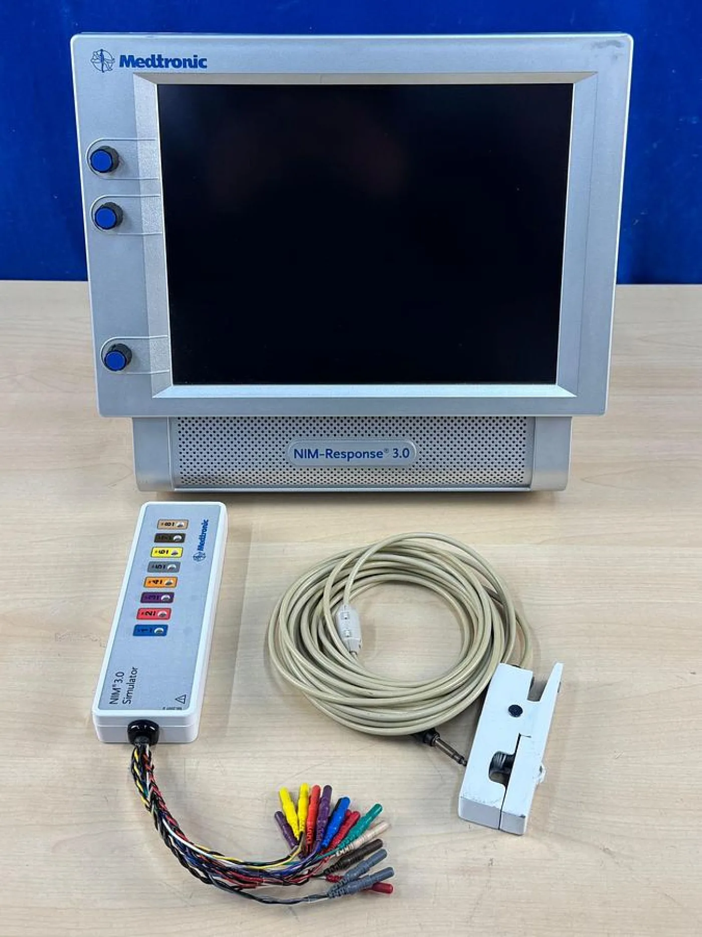 MEDTRONIC NIM-Response 3.0 Nerve Monitoring System 8253002 - 1