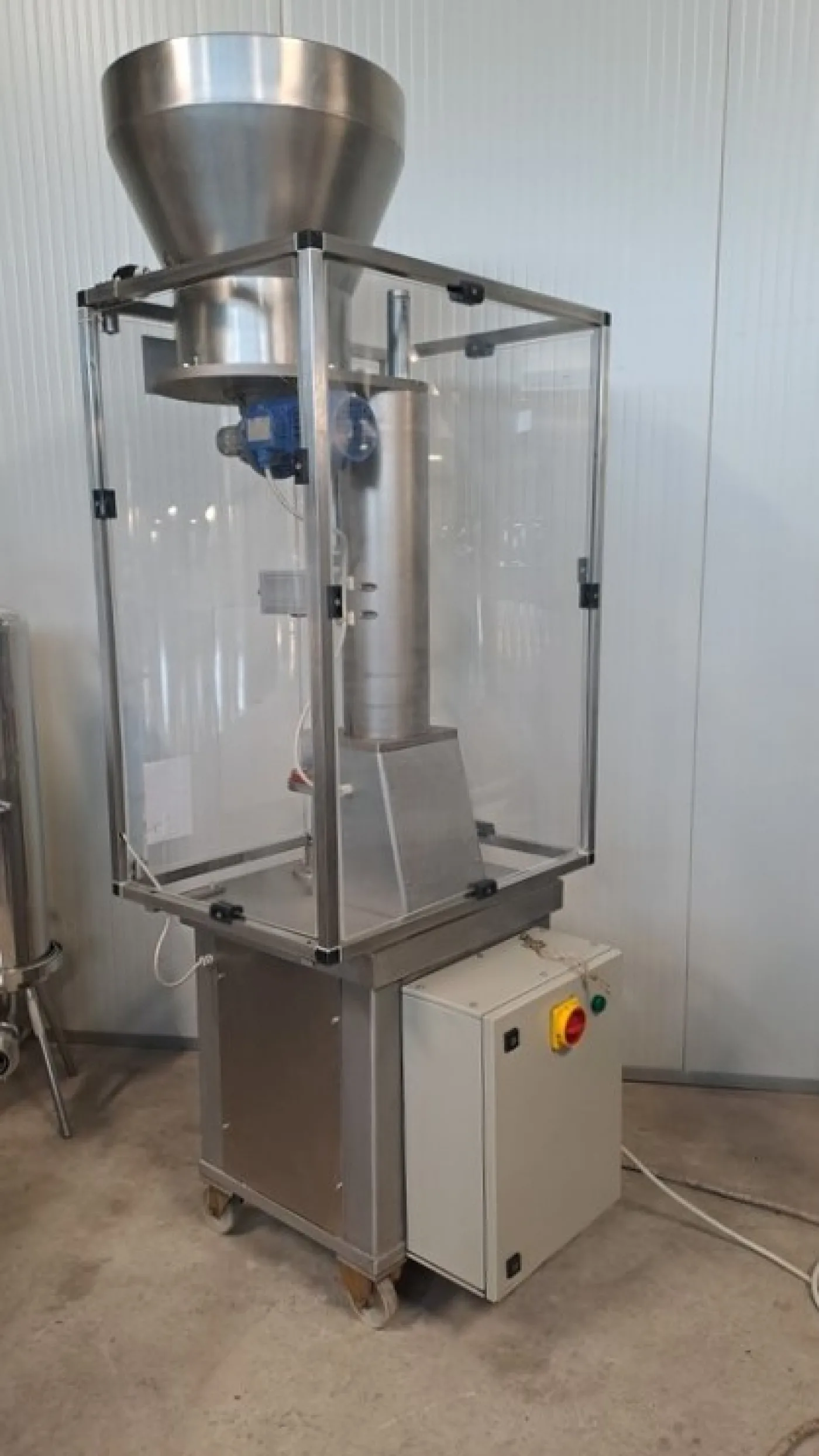 SEMIAUTOMATIC CORKING MACHINE ENOLMECCANICA FOR NATURAL CORK, SECOND-HAND MACHINE - 8