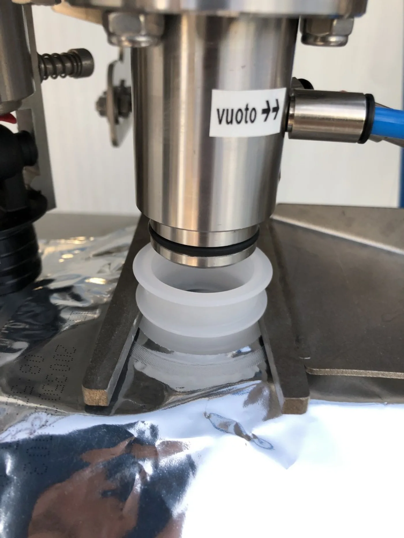 FILLING BAG IN BOX SEMIAUTOMATIC BB20 NEW MACHINE - 2
