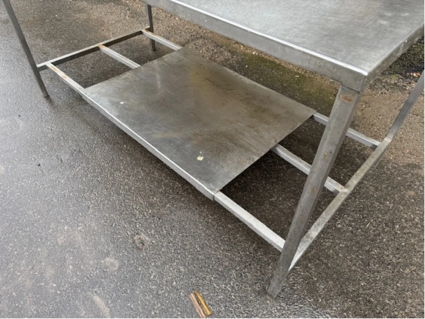 Table Stainless Steel - 5