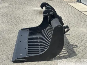 CW40 Skelton Bucket