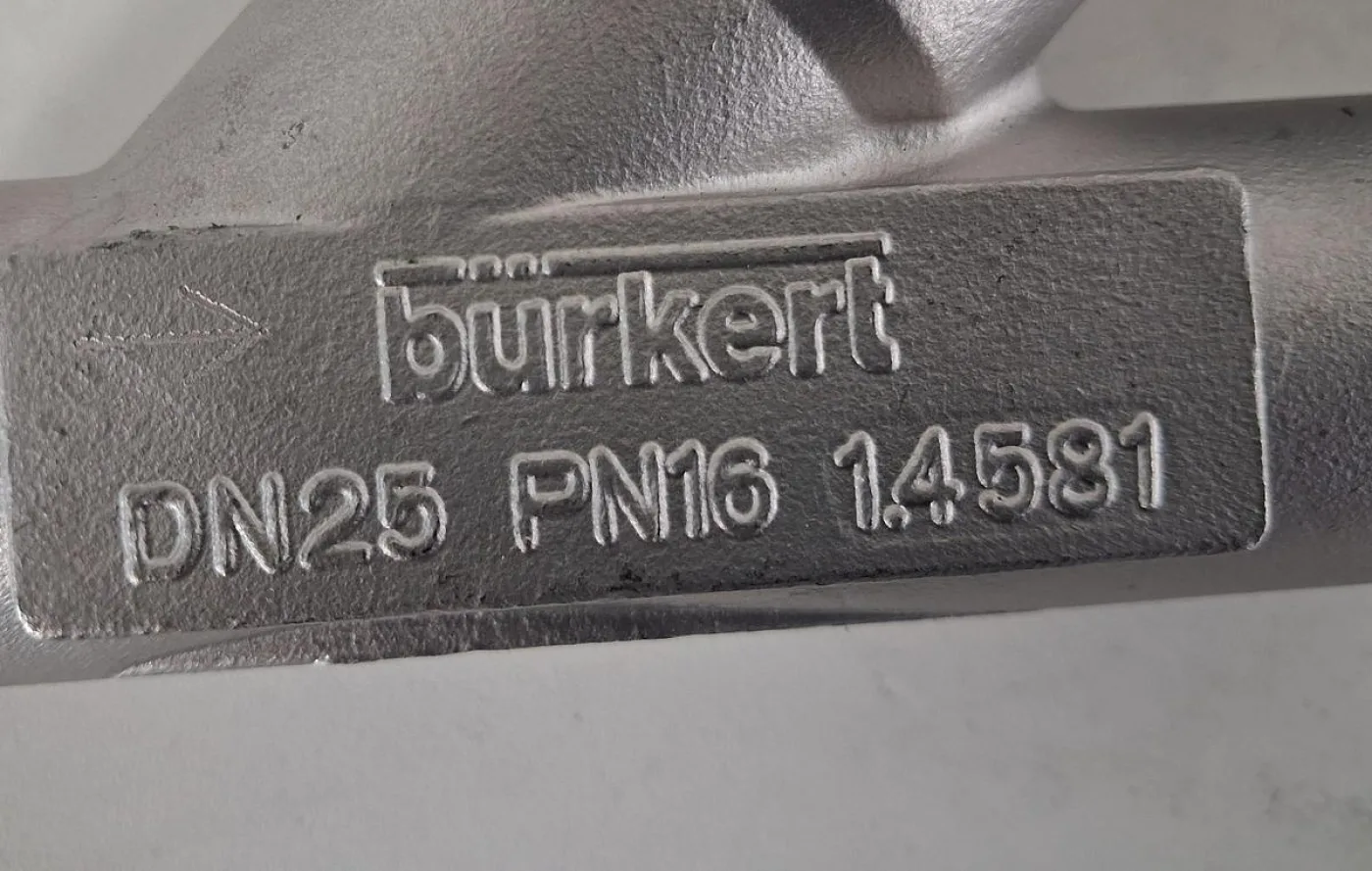 Bürkert 2000A Pneumatisches Schrägsitzventil DN25 PN16 PTFE - 6