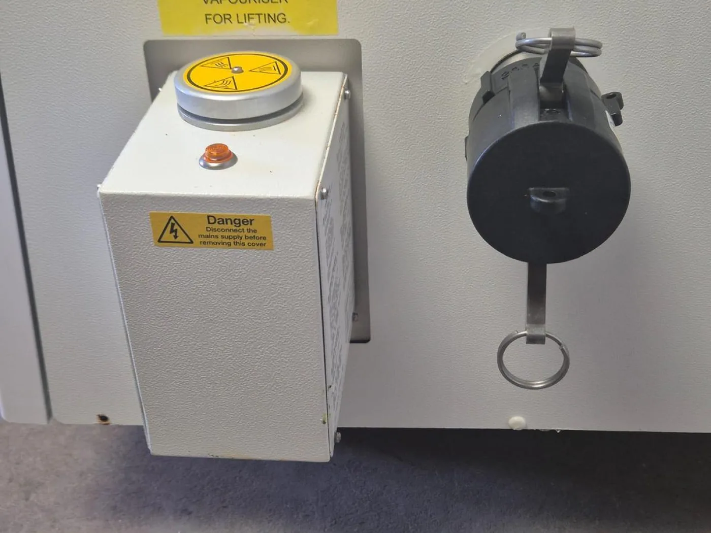 Bioquell Microflow Bio Safety Cabinet Class - 7