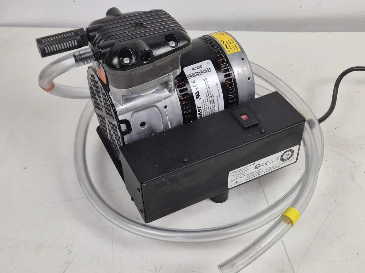 Biotek Instruments Gast 7103034 Vacuum Pump 2 - 3