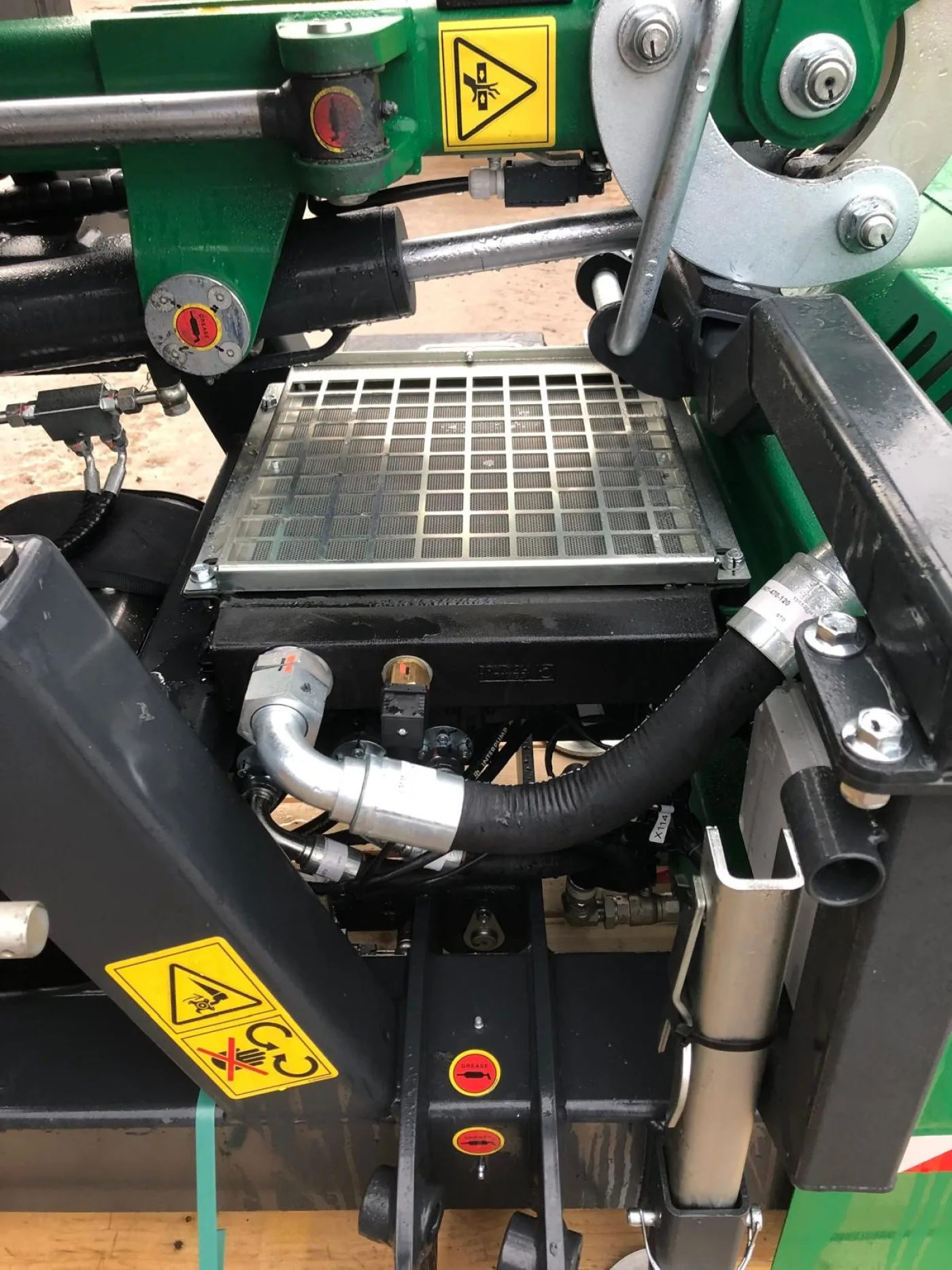 Spearhead Raiber Transformer 840 Barrier Mower - 4