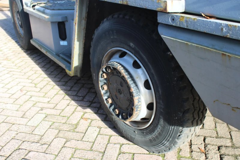 Terberg RT 222 For Parts fire damage