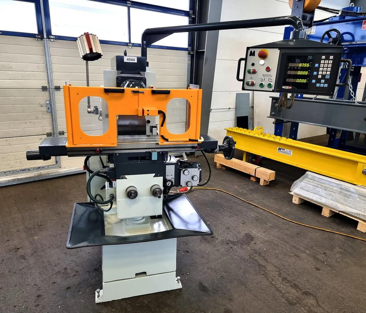 Universalfräsmaschine MILKO 14 - 7