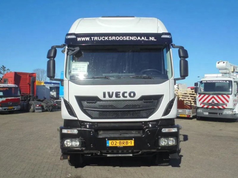 Iveco Trakker 450 + Euro 5 + Zandzuiger + Manual + 6x4 + Remote