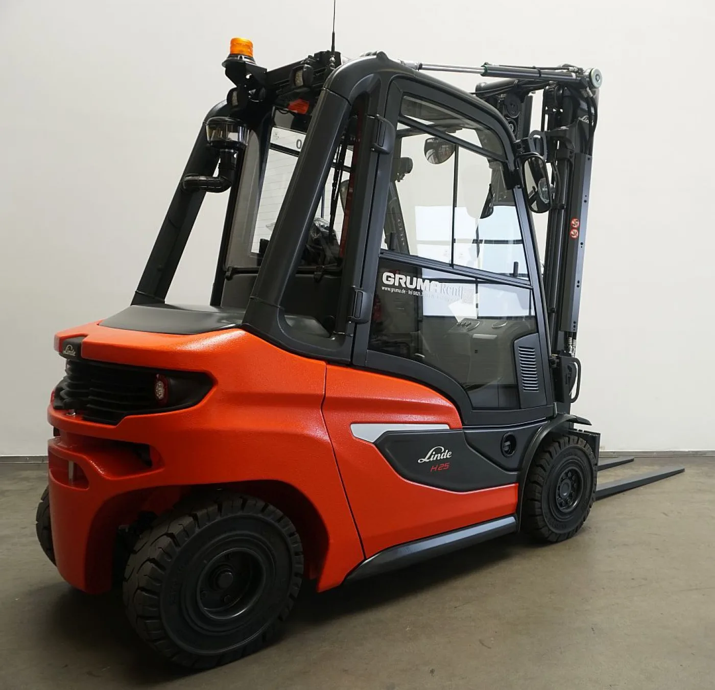 Frontstapler Linde H 25 D 1202 (2023) - 2