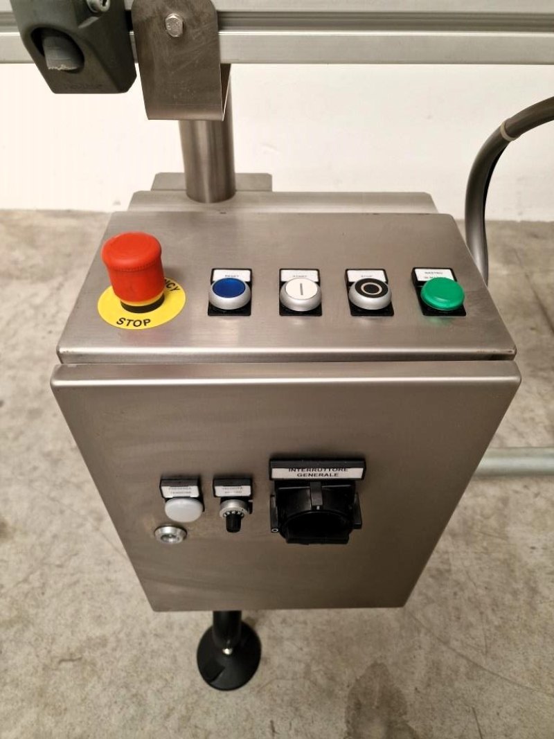 NASTRO A TAPPETO MOTORIZZATO CON VARIATORE DI VELOCITÀ – SIEMPHARMA – MOD. NT1500
