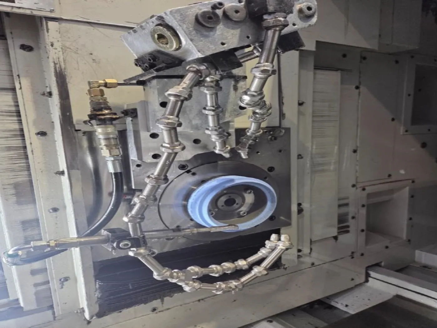 CNC Bevel Gear Grinding Machine – GLEASON PHOENIX 450PG - 2