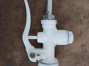 Water spray nozzle